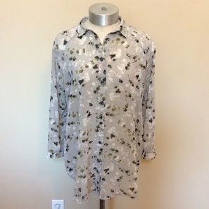 🐱Cabi 5204 matinee sheer button shirt blouse chiffon